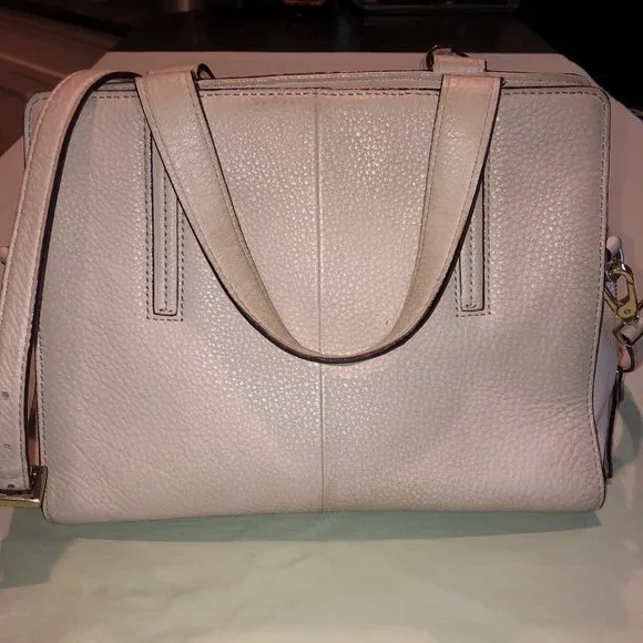 Kate Spade Soft Pink Leather Handbag With Removable Adjustable Crossbody Strap - Picture 4 of 10